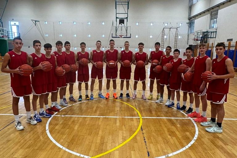 Mlađi kadeti igraju prvu utakmicu Slovenia Balla