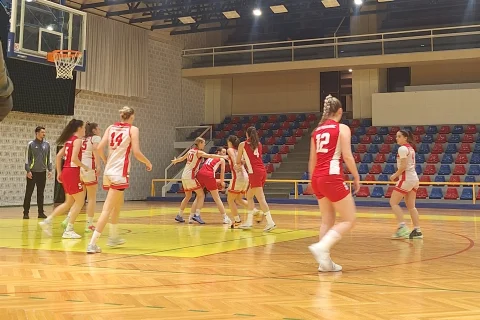 Mlađe kategorije PH za juniorke (U18): Split, Medveščak, Trešnjevka i FSV do pobjeda u drugom danu