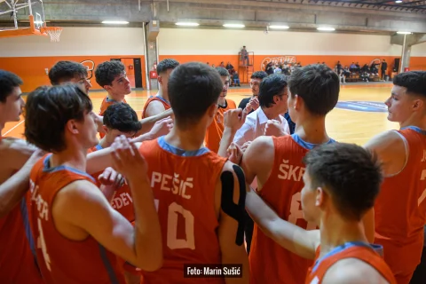 Prva muška liga (26. kolo): Mladost uvjerljivom pobjedom u Makarskoj najavila doigravanje