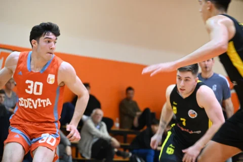 Prva muška liga (20. kolo): Omiš Čagalj Tours slavio kod Mladosti
