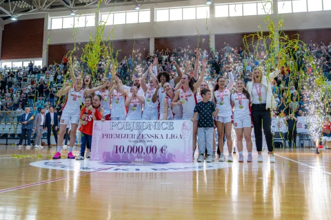 Košarkašice Broda na Savi osvojile povijesni naslov prvakinja Hrvatske!