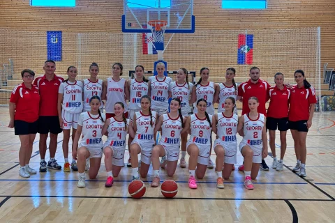 Hrvatske kadetkinje upisale dva poraza protiv Slovenije u pripremama za EuroBasket